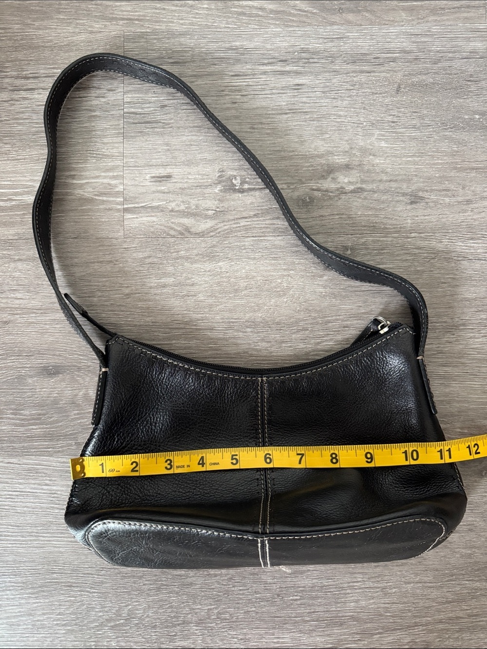 Fossil Pebbled Leather Shoulder Bag in Chocolate Brown - Picture 3 of 9